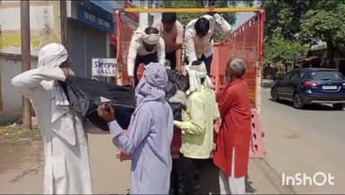 मड़िहान: मड़िहान थाना क्षेत्र के वन विभाग रेंजर ऑफिस के पास ट्रैक्टर की चपेट में आने से बाइक सवार दादा-पोतेकी हुई मृत्यु