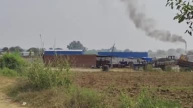 बारा: डाड़ों बघोलावा गांव में 11 सूत्रीय मांगों को लेकर धरने पर बैठे भारतीय किसान यूनियन आजाद हिंद के लोग