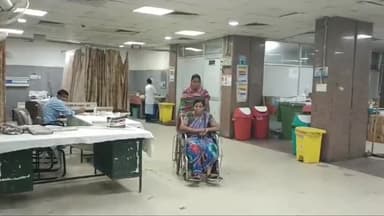 पुष्कर: संभाग के सबसे बड़े जेएलएन अस्पताल में रेजिडेंस डॉक्टरों का प्रदर्शन जारी, आठ सूत्री मांगों को लेकर कर रहे हैं प्रदर्शन