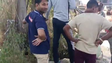 आमेर: बागावास अहिरान के खुले कुएं में गिरी बकरी, मौके पर स्थानीय लोगों की भीड़ हुई जमा