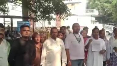 मुरादाबाद: काशीराम नगर के निवासियों ने अपनी विभिन्न समस्याओं को लेकर कलेक्ट्रेट में प्रशासनिक अधिकारी को दिया ज्ञापन