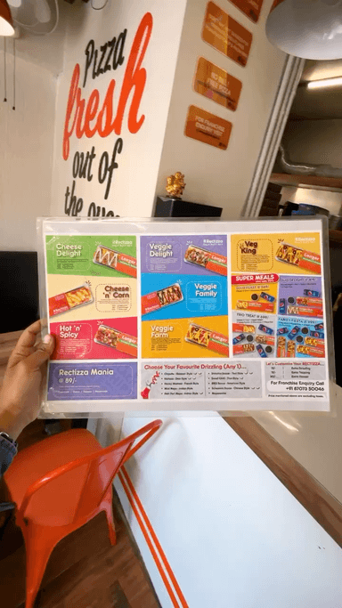 This is your sign to try Rectizza at Pizza Kitchen, Gwalior📍 #gwalior #gwaliorfoodsters #rectizza #pizza #foodblogger