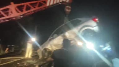 बस्सी: जयपुर से दौसा की तरफ जा रही कार डिवाइडर क्रॉस कर दौसा से जयपुर की तरफ पहुंची, कोई हताहत नहीं