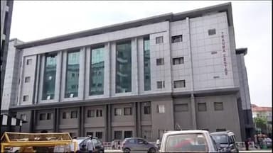 सैफई: सैफई पीजीआई में गार्ड और तिमादार के बीच हुई मारपीट