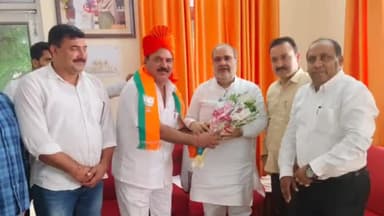 धनौरा: गजरौला नगर पालिका के चेयरमैन पति व बसपा के पूर्व विधायक हरपाल सिंह भाजपा में शामिल हुए
