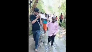 पवई: सरसेला ग्राम की सड़क एक साल से खराब, लोगों को हो रही परेशानी