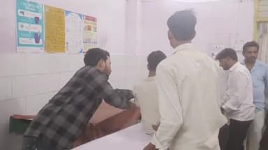 बीसलपुर: सिटी हॉस्पिटल के पास अज्ञात वाहन की टक्कर से बाइक सवार किशोर घायल, अस्पताल में भर्ती