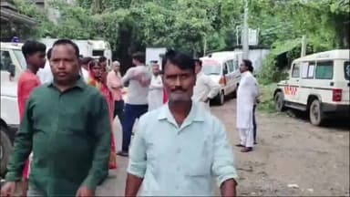 गिरिडीह: सड़क दुर्घटना में घायल व्यक्ति की दुर्गापुर ले जाते समय मौत, सदर अस्पताल में हुआ पोस्टमार्टम