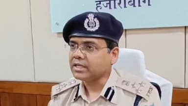 हज़ारीबाग: डीआईजी के निर्देश पर क्यूआरटी टीम ने कोयला लदा ट्रक पकड़ा