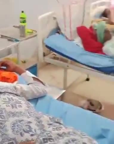 सरोजनी नगर: लोकबंधु अस्पताल में भर्ती मरीजों के साथ कर्मचारी ने की मारपीट, मरीजों ने कार्रवाई की मांग की