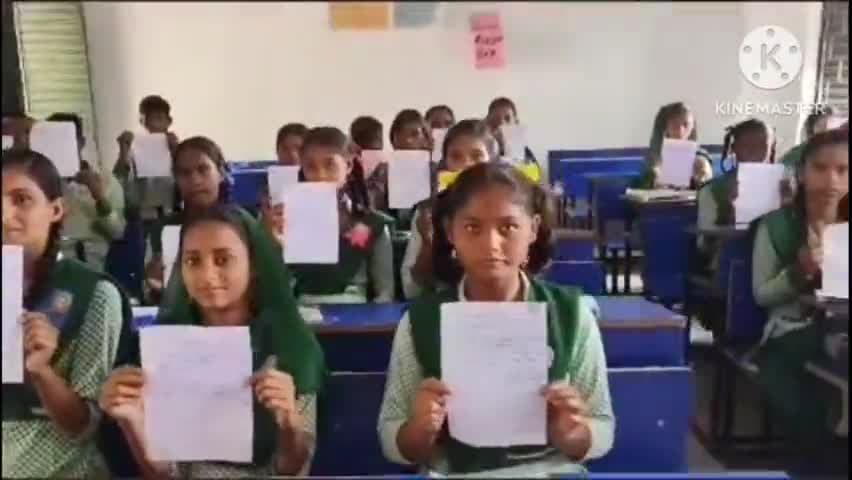गुमला: जिले के सभी स्कूलों में चुनावी साक्षरता क्लब गतिविधि के तहत पत्र लेखन का आयोजन किया गया #MummyPapaVoteDo