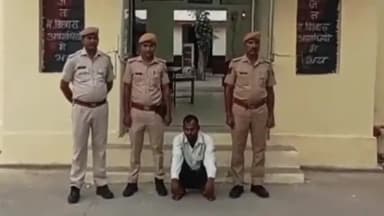 पीपलदा: पुलिस मुख्यालय के निर्देश पर अयाना पुलिस ने न्यायालय से फरार स्थायी वारंटी को किया गिरफ्तार