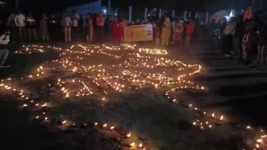 गिरिडीह: विधानसभा चुनाव में शत-प्रतिशत मतदान के लिए झंडा मैदान में दीपोत्सव कार्यक्रम आयोजित
