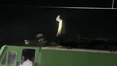 रायसेन: दीवानगंज स्टेशन पर नागपुर-समस्तीपुर एक्सप्रेस के ऊपर चढ़कर युवक ने किया हाई वोल्टेज ड्रामा