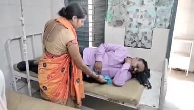 पोरसा: गिदौली गांव के पास दो बाइकों की टक्कर, दो घायल, जिला अस्पताल में भर्ती