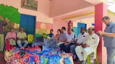 କୁତ୍ରା: ଦାନପଡ଼ା ଅନାଥ ଆଶ୍ରମ ସ୍କୁଲରେ ଦୀପାବଳୀ ପାଳନ କଲେ ରାଜଗାଙ୍ଗପୁର ବିଧାୟକ