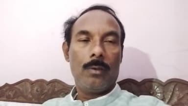 दीपावली की हार्दिक शुभकामनाएं देते हुए झारखंड प्रदेश ओबीसी के वरीय उपाध्यक्ष ओम प्रकाश गोप