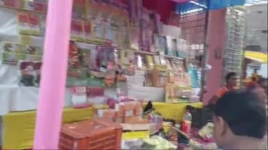 हिलसा: हिलसा के मुख्य बाजार में पटाखों की अवैध दुकानें बंद, बीडीओ और कार्यपालक पदाधिकारी ने की कार्रवाई