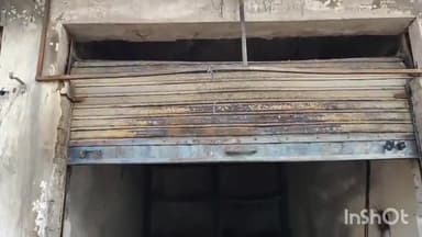 मुज़फ्फरनगर: जौली रोड स्थित एक कंबल की दुकान में आग लगने से हजारों रुपए का सामान जलकर हुआ राख