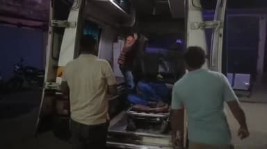 बीसलपुर: खरदहा मोड़ के पास आवारा सांड से टकराई बाइक, एक युवक हुआ घायल