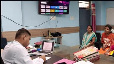 नगर नौसा: प्रसडीहा गांव के एक व्यक्ति ने राशन से जुड़े मामले को लेकर एसडीओ प्रवीण कुमार को आवेदन दिया