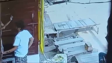 औरैया: कोतवाली क्षेत्र के अंतर्गत सदर बाजार होमगंज में व्यापारी के साथ दबंगों ने की मारपीट, व्यापारियों में आक्रोश