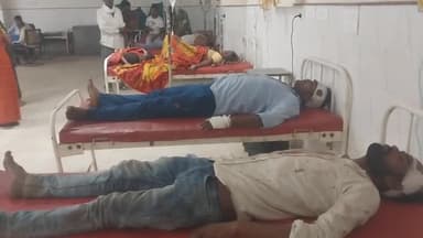 धौलपुर: मोतीराम के नगला गांव में बच्चों के झगड़े से भड़की लाठी-भाटा जंग, एक ही परिवार के 8 लोग घायल