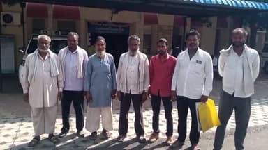 शाजापुर: शुजालपुर के ग्रामीण रास्ता बंद होने की शिकायत लेकर शाजापुर कलेक्टर कार्यालय पहुंचे