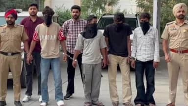 ਐਸਏਐਸ ਨਗਰ ਮੁਹਾਲੀ: ਢਕੋਲੀ ਏਰੀਆ ਵਿੱਚ ਠੇਕੇ ਤੇ ਲੁੱਟ ਦੀ ਵਾਰਦਾਤ ਨੂੰ ਅੰਜਾਮ ਦੇਣ ਦੇ ਮਾਮਲੇ ਵਿੱਚ ਮੋਹਾਲੀ ਪੁਲਿਸ ਨੇ ਚਾਰ ਆਰੋਪੀਆਂ ਨੂੰ ਕੀਤਾ ਗਿਰਫਤਾਰ