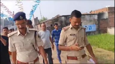 झाझा: बैजलपुरा गांव में असामाजिक तत्वों ने तोड़ा बाजा, माहौल बिगड़ने से पूर्व ग्रामीणों के बीच शांति समिति की बैठक की गई