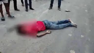 बेमेतरा: झालम मोड़ के पास स्कूटी को मैजिक वाहन ने मारी टक्कर, हादसे में स्कूटी सवार युवक की हुई मौत