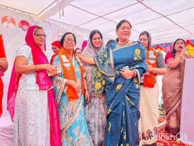 खींवसर: खींवसर में भारतीय जनता पार्टी महिला मोर्चा सम्मेलन का हुआ आयोजन, बड़ी संख्या में महिलाओं ने लिया भाग