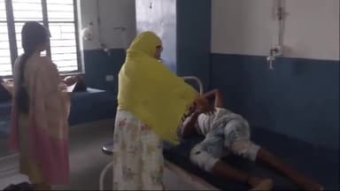 बरौनी: बरौनी थाना क्षेत्र के मोती चौक में अज्ञात वाहन की चपेट में आने से मोटरसाइकिल सवार घायल