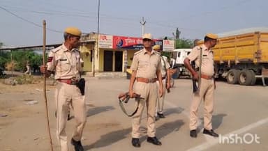 धौलपुर: सागरपाड़ा चौकी पर चंबल बजरी निकासी और परिवहन को लेकर पुलिस ने दिखाई सख्ती