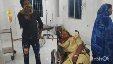 खगड़िया: रहीमपुर NH 31 पर सड़क पार करते समय बाइक की टक्कर से महिला गंभीर रूप से घायल