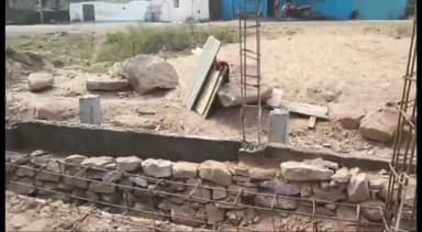 शाहनगर: रामपुर खजरी में बन रहे स्वास्थ्य केंद्र के निर्माण कार्य में व्यापक अनियमितता व भ्रष्टाचार के आरोप