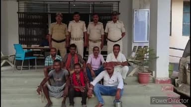 कहरा: उत्पाद पुलिस ने छापेमारी कर 6 शराबी और 1 कारोबारी को गिरफ्तार किया, सहरसा कोर्ट में पेश किया गया