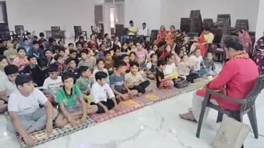 चूरू: मोबाइल और कंप्यूटर में समय बिताने के बजाय 175 बच्चे पढ़ रहे हैं गीता के श्लोक, भास्कर भवन में हुआ गीता क्लास का आयोजन