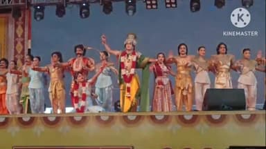 मथुरा: बृज रज महोत्सव में जीवित हुईं पांच हजार साल पुरानी श्री कृष्ण की लीलाएं, दर्शकों को कलाकारों ने किया मंत्रमुग्ध