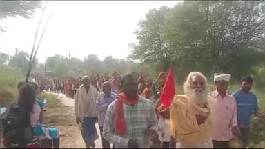 ओबरा: चोपन विकासखण्ड के घटीहटा गांव के शिव मंदिर पर श्री राम महायज्ञ का समापन, 151 कन्याओं ने उठाया कलश