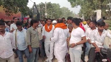 बिहिया: फिनिगी पंचायत से पैक्स प्रत्याशी अजीत यादव ने किया नामांकन पत्र दाखिल