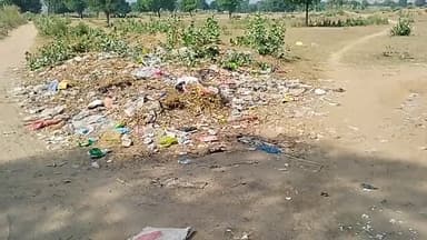 आवश्यक सूचना,,,

ग्राम तिगड़ा  के खिलाफ होगा मुकदमा दर्ज । लोगों ने आम रास्ते में कचरा डालकर किया रास्ता बंद बाबा जी की कोठी पर।