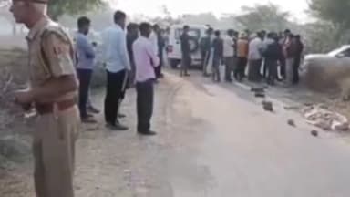 झुंझुनू: झुंझुनू के शीथल गांव के पास सड़क किनारे एक युवक का शव मिलने से फैली सनसनी, गुढा पुलिस मौके पर पहुंची