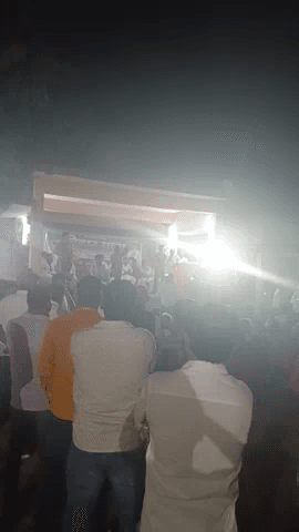 purnia ke bellary mein MP UPENDRA KUSHWAHA NE SABHA KO SAMBHOTITH KIYE

#BiharYatra #UpendraK@ushwaha #Purnia #RLM