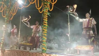 बिहिया: देव दीवाली के मौके पर बिहिया में भव्य गंगा आरती का आयोजन किया गया
