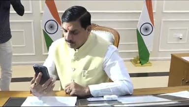 हुज़ूर: मुख्यमंत्री ने सीएम हाउस से ब्यावर निवासी 7 लोगों की जान बचाने वाले वारिस खान से की बात