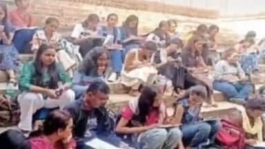 बूंदी: महाराष्ट्र की 67 गर्ल्स स्टूडेंट का दल बूंदी पहुंचा, गढ़ पैलेस, रानी की बावड़ी और झीलों की पेंटिंग व फोटोग्राफी की