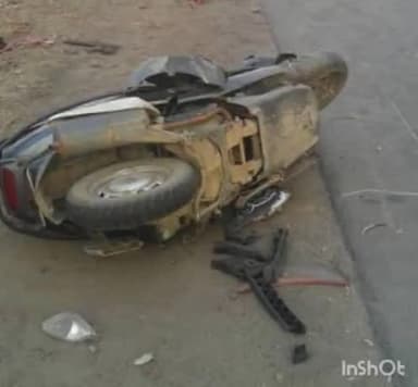 पेटलावद: मोहनपुरा के पास स्कूटी सवार असंतुलित होकर हुआ दुर्घटनाग्रस्त, सारंगी प्राथमिक स्वास्थ्य केंद्र में किया गया उपचार