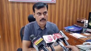 हरदोई: जिले में मुख्यमंत्री सामूहिक विवाह योजना में उपहार में हुई गड़बड़ी के मामले में डीएम मंगला प्रसाद सिंह ने दी जानकारी