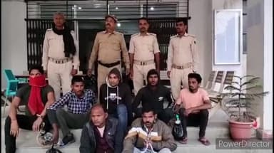 कहरा: उत्पाद पुलिस ने छापेमारी कर 4 शराबियों और 3 कारोबारियों को किया गिरफ्तार, सहरसा कोर्ट में किया पेश